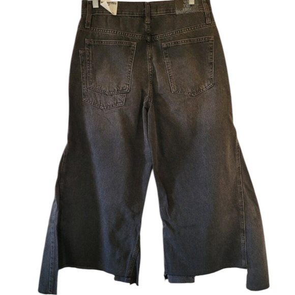 Free People We The Free Ripple Wide Leg Cropped Thrashed Deconstructed Jeans NWT - Picture 8 of 15